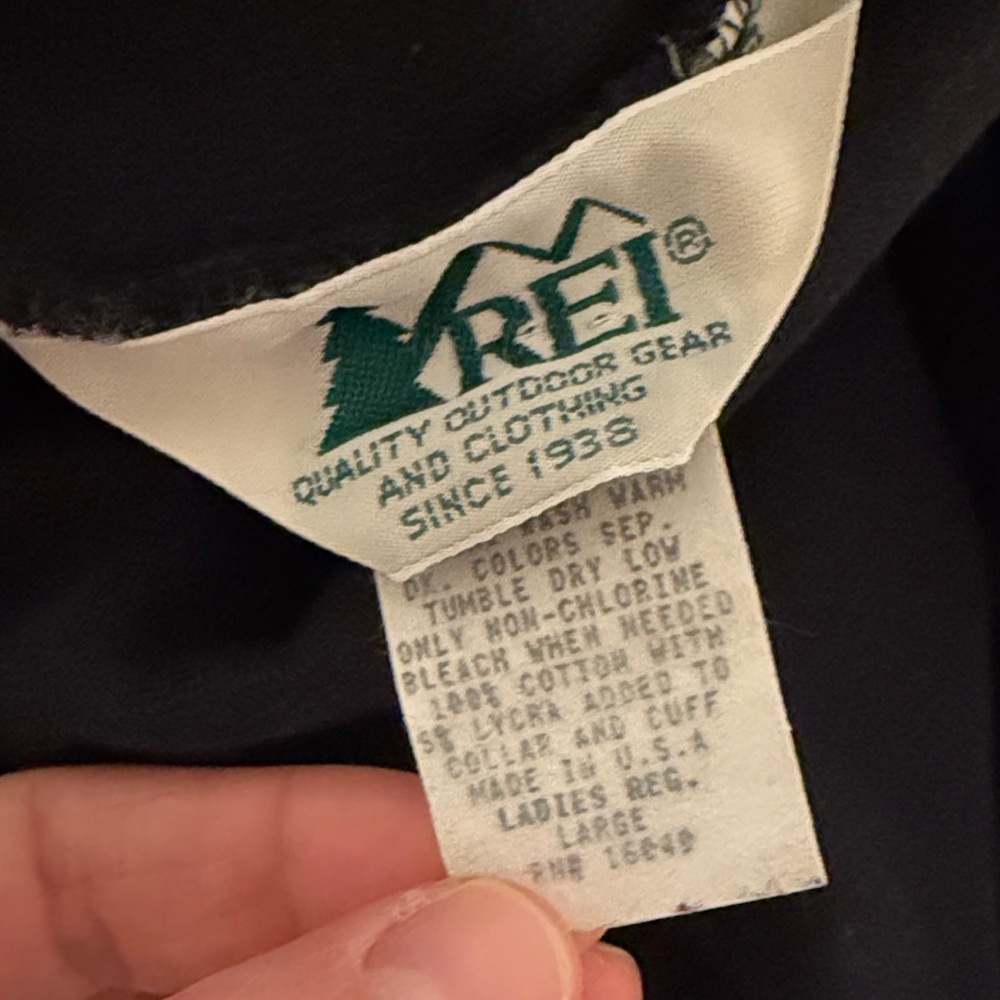 Vintage REI Black turtleneck